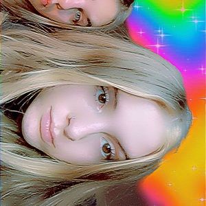 Meet your Posher, Erika